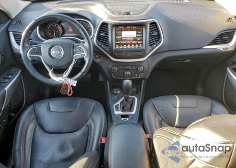 2018 Jeep Cherokee Trailhawk from USA, damaged, VIN 1C4PJMBX9JD522925